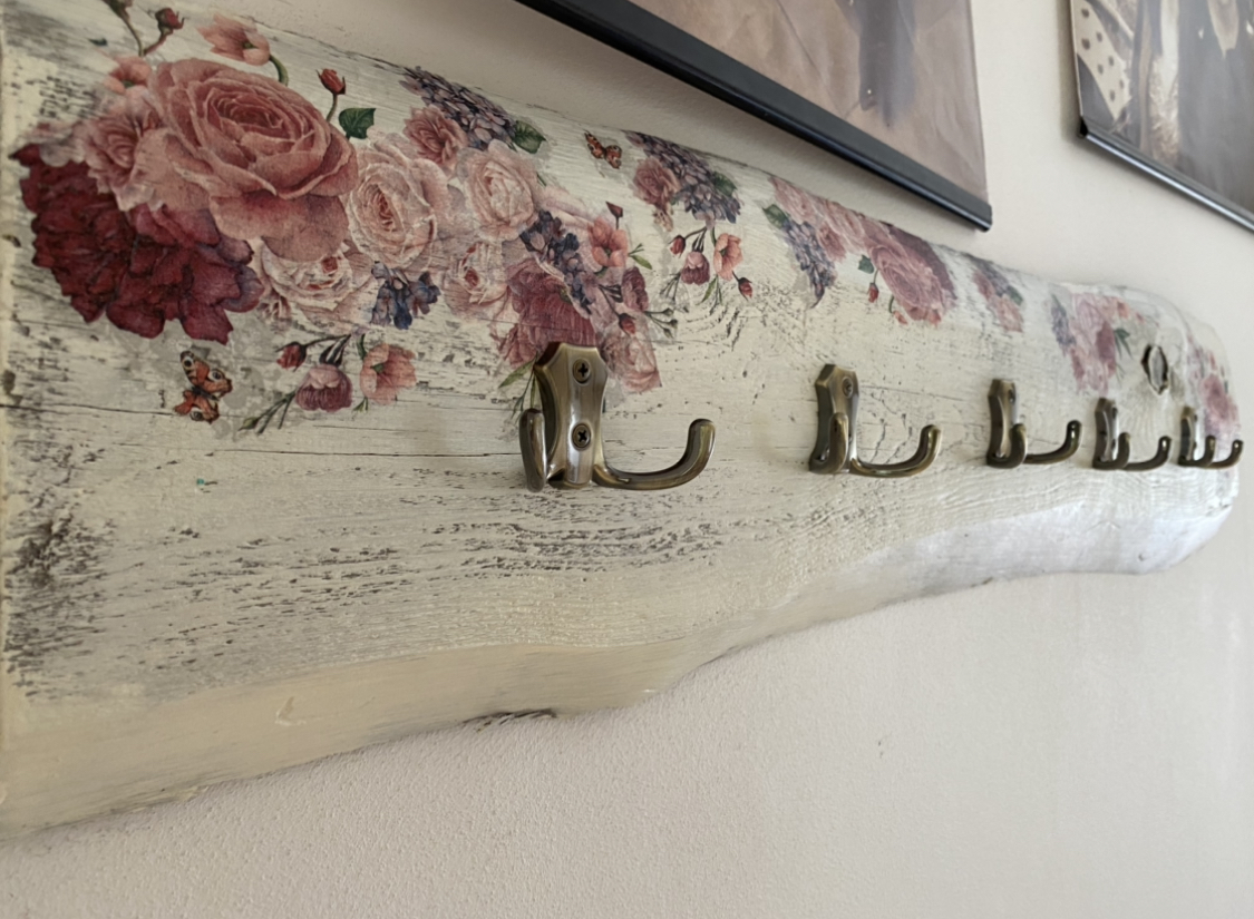 Ručne vyrobené vešiaky