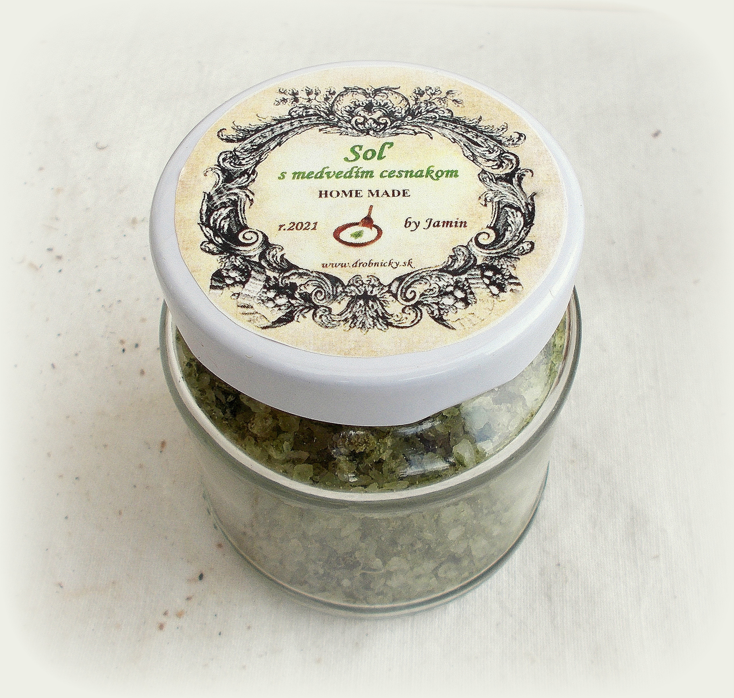 Kuchynská soľ s príchuťami