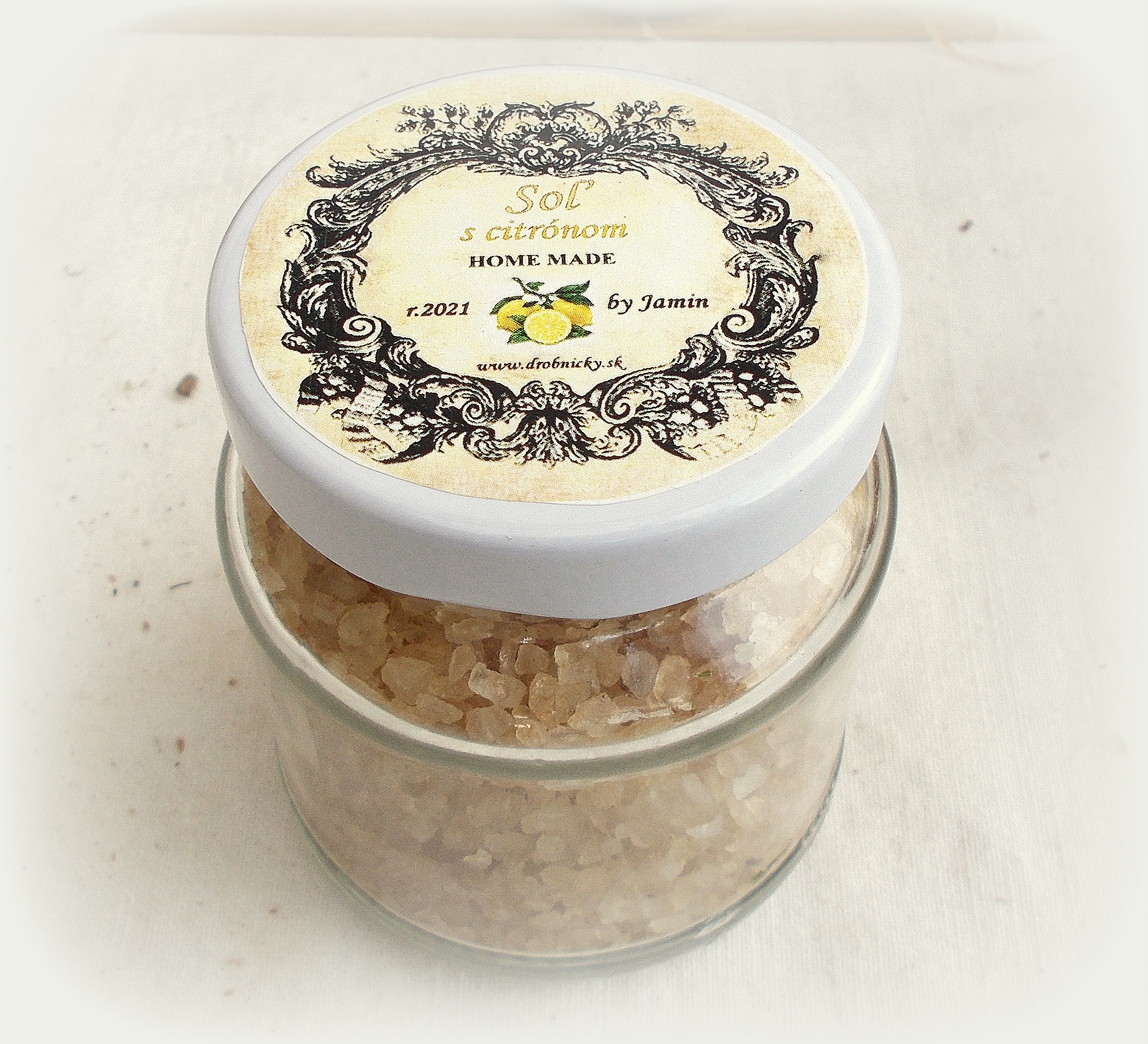 Kuchynská soľ s príchuťami