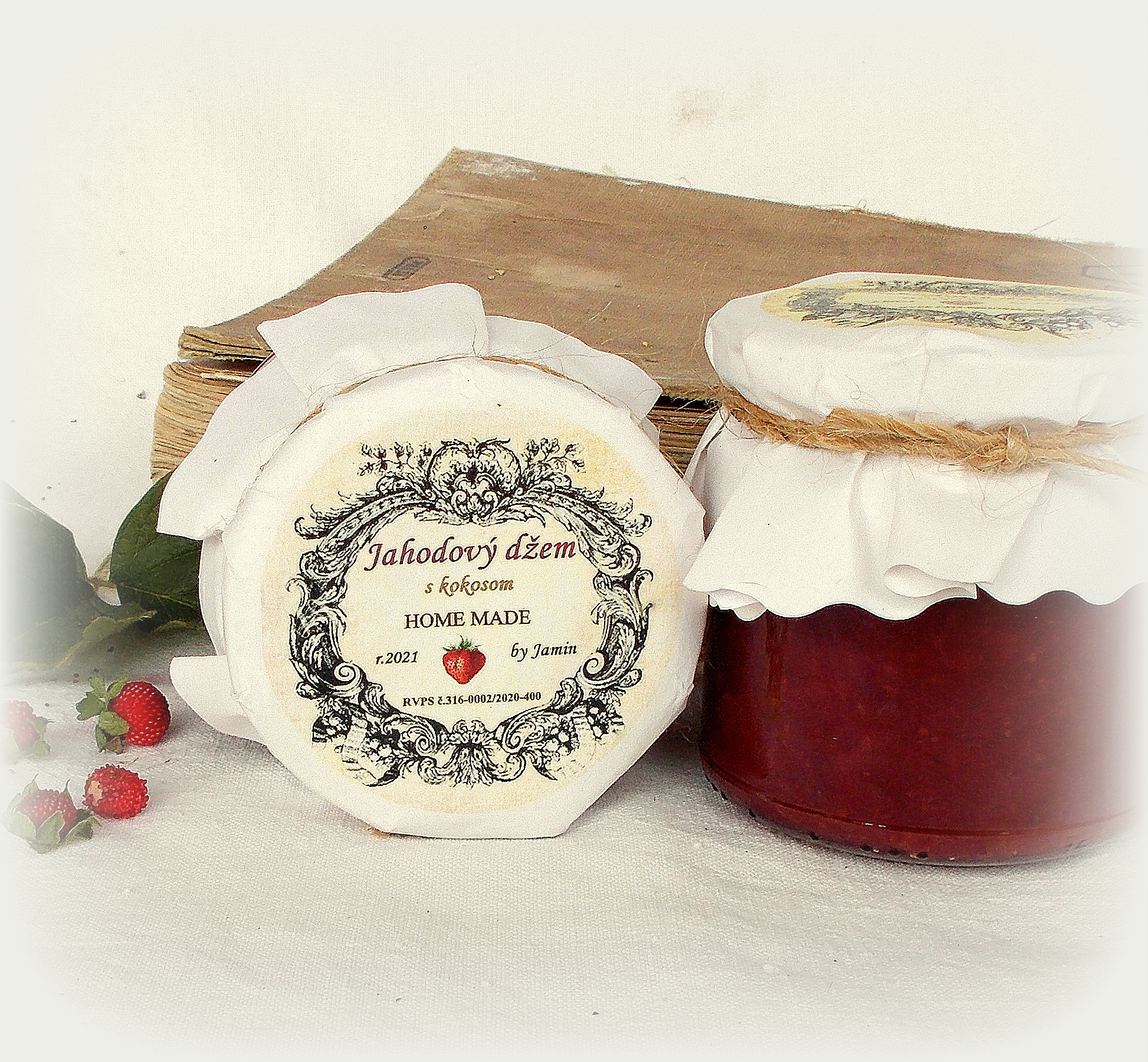 Jahodový džem s kokosom