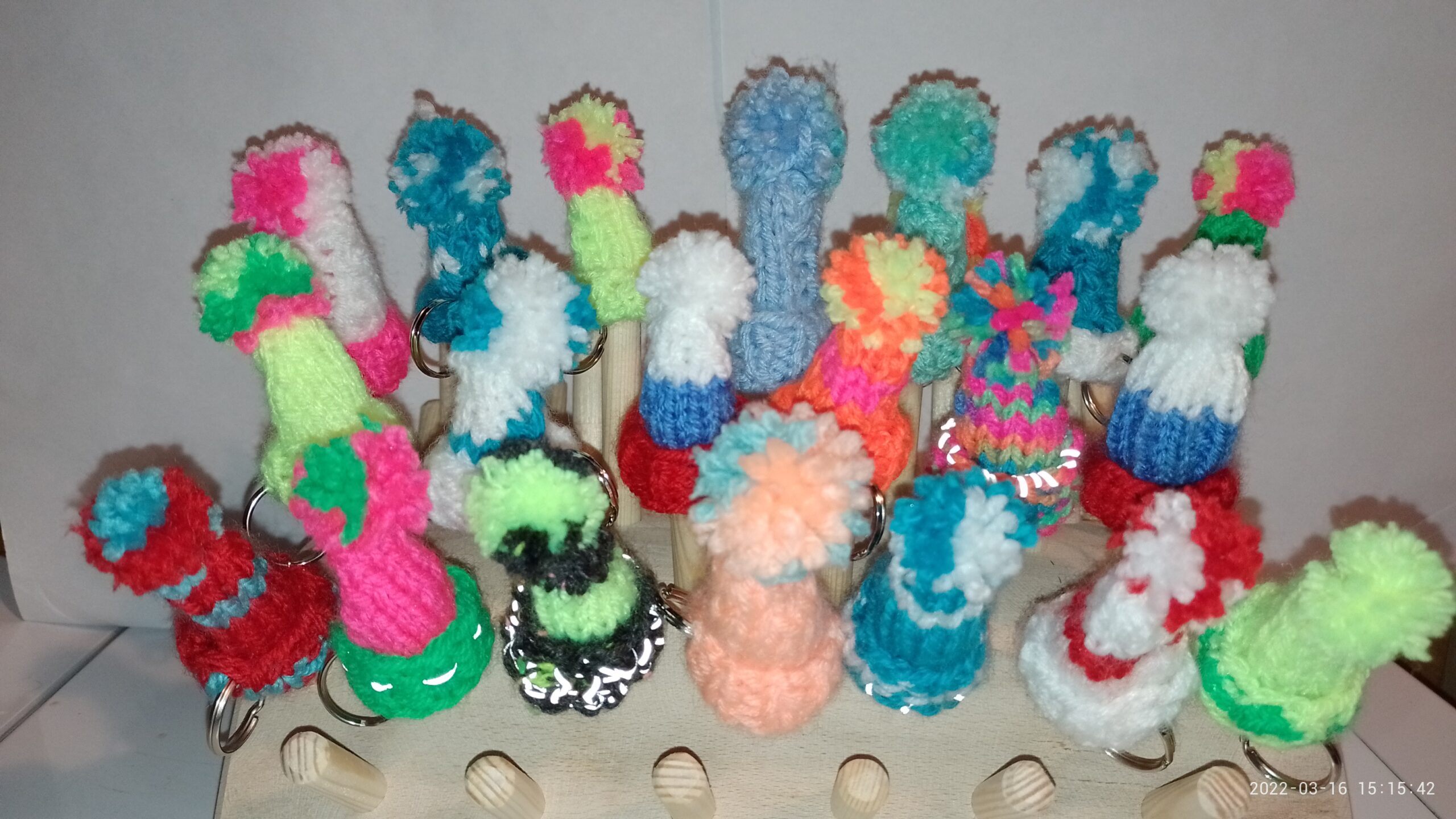 Handmade – prívesky, miničiapočky