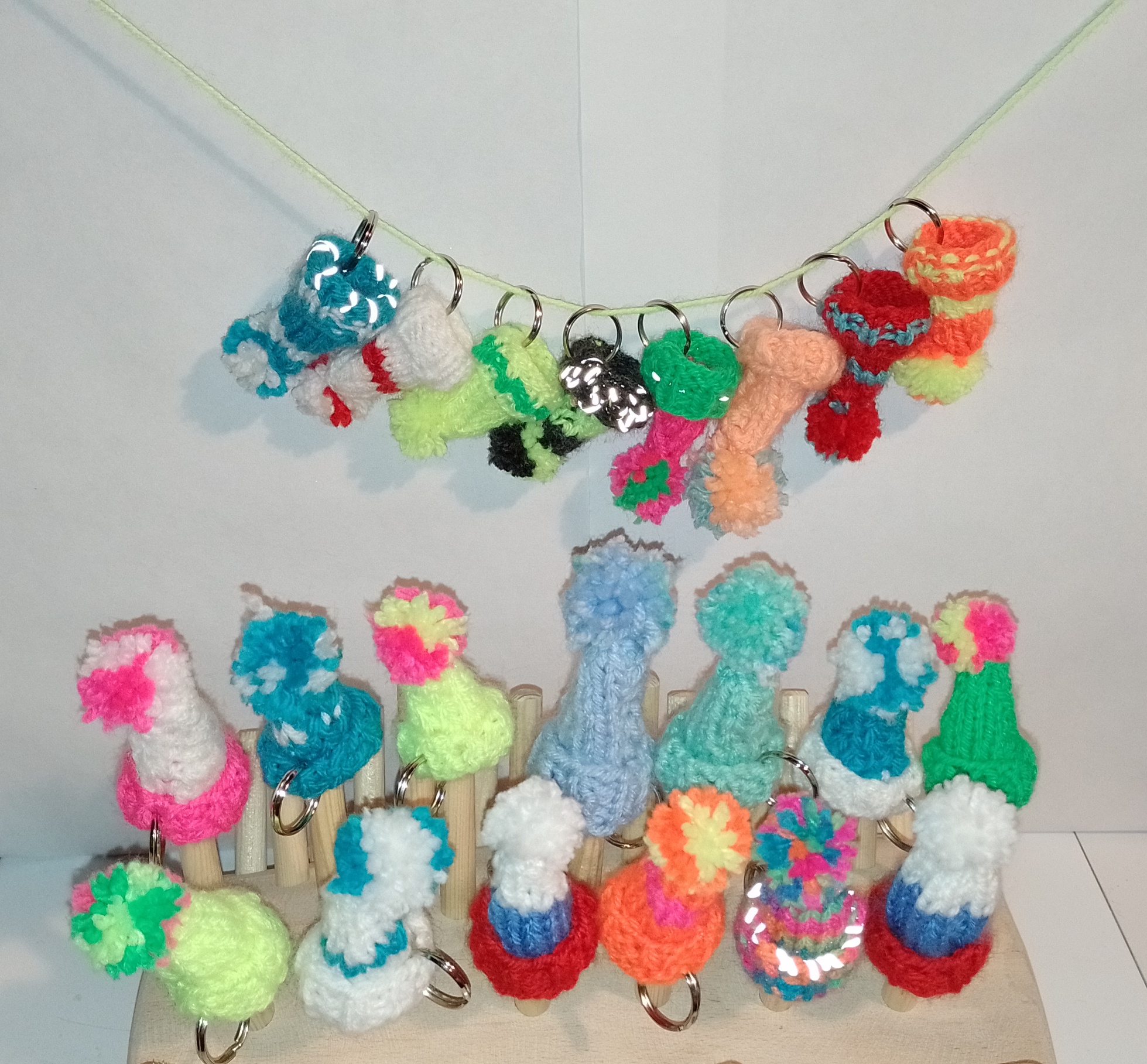 Handmade – prívesky, miničiapočky