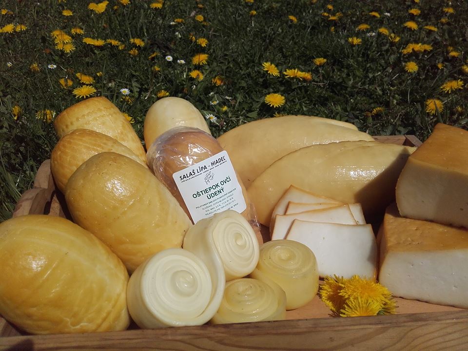 Ponúkame na predaj Ovčie syry