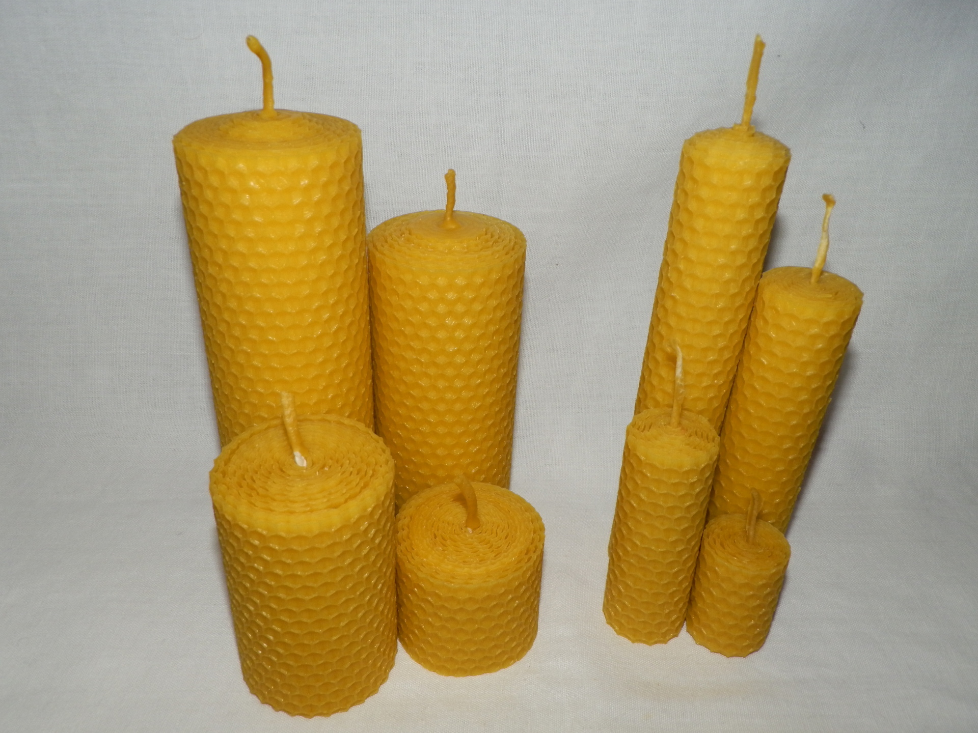 Točené ( medzistienkové) sviečky – rôzne