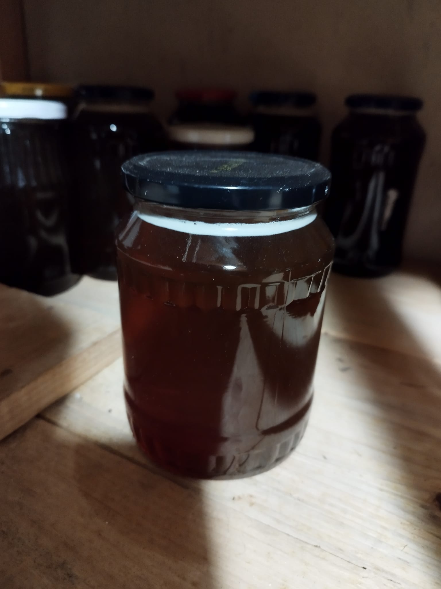 Med, vlastná produkcia,